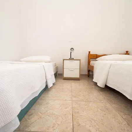 House By The Sea Tatil Evi