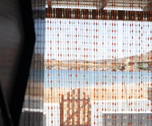 Hébergement de vacances House By The Sea *