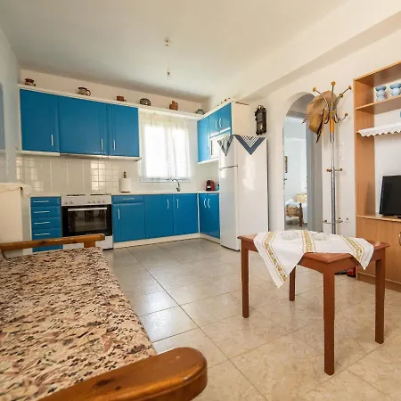 بيت للعطل House By The Sea كيثنوس